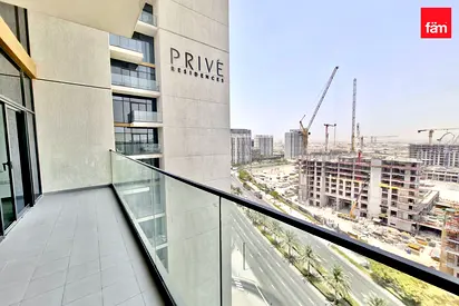 Immaculate View | Close To Park | Vacant
