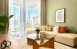 Fully Furnished |Spacious Layout|Easy way In & Out