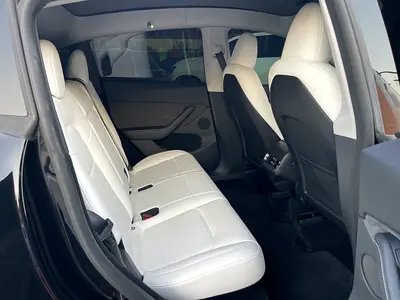 صورة مصغرة 11 لـ 2024 Tesla MODEL Y