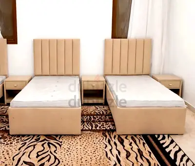 Brand-new Single size bed frame Available