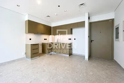 Golf Course View | Modern Layout | Spacious