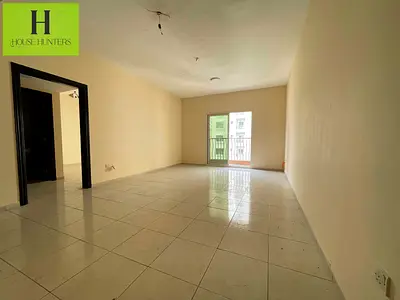 1 bhk with 1 month free Exit to Dubai