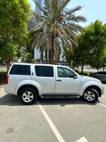 2014 Nissan PATHFINDER 照片 5