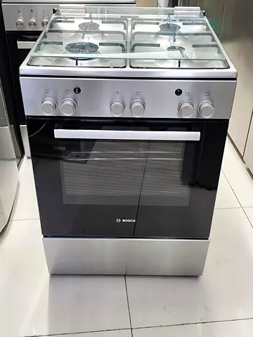 Bosh brand full gas cooker 4 burner 60bay60cm lasted model for sale