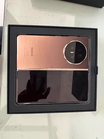 Honor Magic V5 – Rose Gold, Like New, Unused in Box