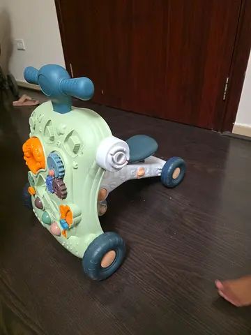 Lightweight Baby Push Walker with Interactive Activity Panel