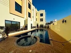 Covered parking / swimming pool / 5 Bhk maid / Awy from flight path