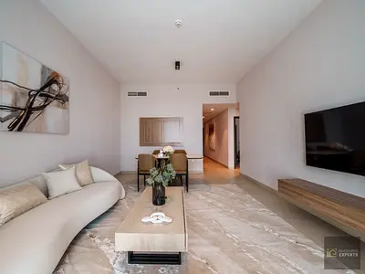BURJ KHALIFA VIEW | VACANT | LUXURY LIVING
