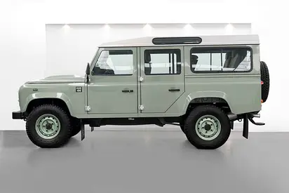 2016 LAND Rover DEFENDER — миниатюра 2