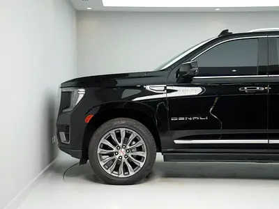 2021 GMC YUKON — фото 4