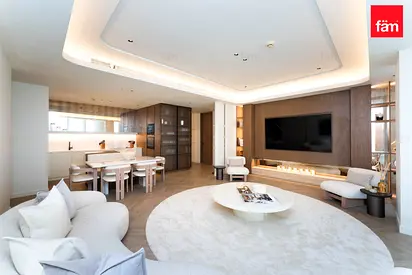 Luxury Upgraded Near Mall 2 Parkings Burj View