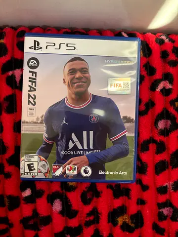 FIFA 22 (PS5) - Boxed, Like New