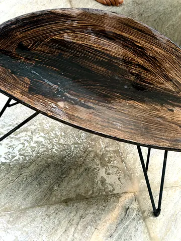 2 Modern Round Coffee Tables with Metal Legs