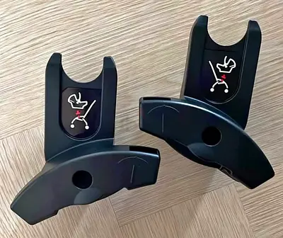 Stokke Pair of Infant Car Seat Adapters (universal stroller adapters)