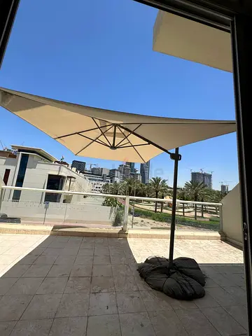 Large Cantilever Patio Umbrella - Beige, Tilt & Rotating
