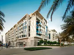 Spacious Apartment | Stunning Panoramic Views