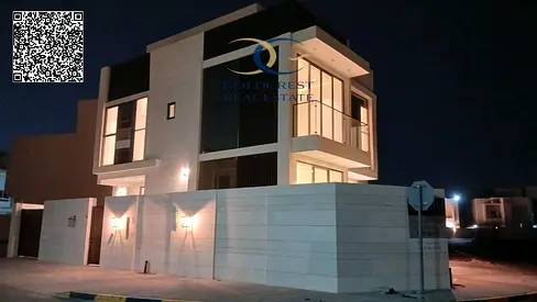 🏡 فيلا واسعة طابق أرضي + أول + رووف للبيع
