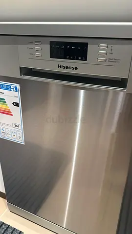 Hisense brand 3 racks dishwasher like new condition perfect working