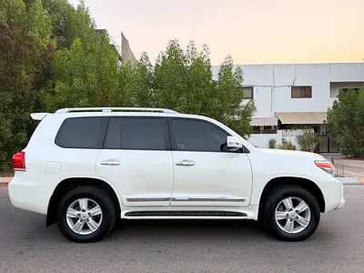 2015 Toyota LAND CRUISER — фото 5