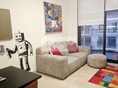 Furnished 1BR Blacony + Pool Open Kitchen Ready