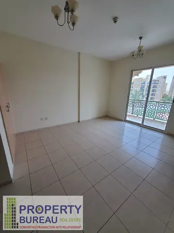 Bright Studio Apartment | Balcony View | Emirates Cluster EMR-17