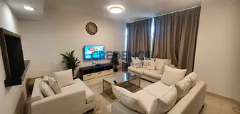 PRIME LOCATION I FULLY FURNISHED I HIGHER FLOOR I