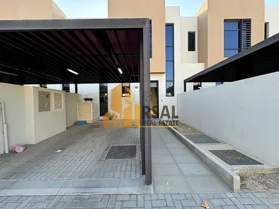 Spacious 2BHK Townhouse | Balcony & Maid’s Room | Nasma Residences