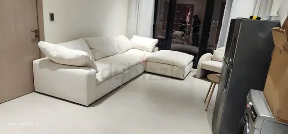 Marina home cloud father couch