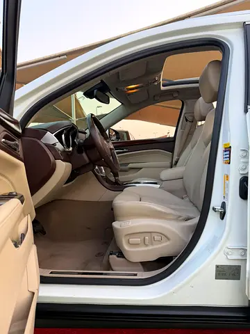 2012 Cadillac SRX — миниатюра 20