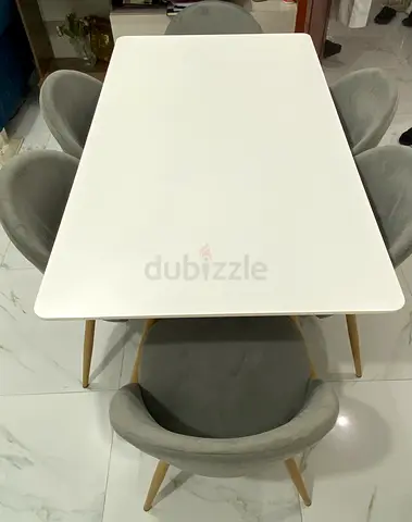 Dining table for 6