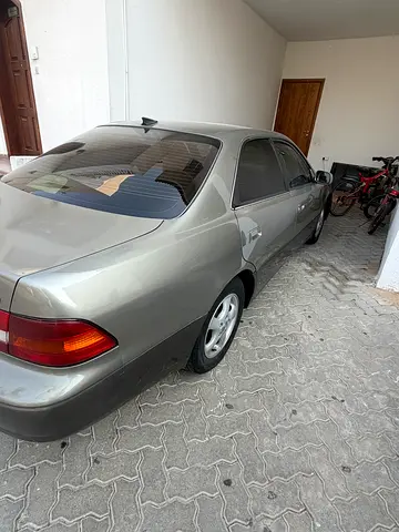 صورة 3 لـ 1998 Lexus ES-SERIES
