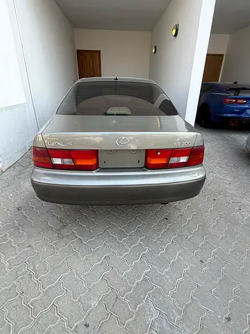 صورة 2 لـ 1998 Lexus ES-SERIES