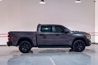 2023 RAM 1500 — миниатюра 4
