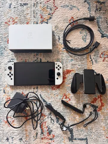 Nintendo Switch OLED Full Set