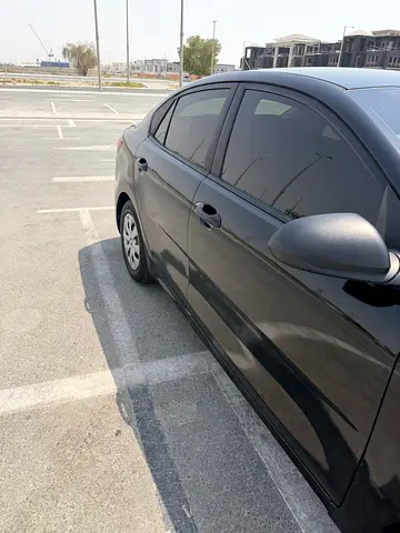 2018 KIA RIO 照片 12