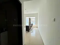 Lake View| Without Balcony| High Floor| Vacant|