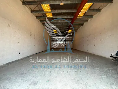 للإيجار في المنطقة الصناعية 18 بالشارقة