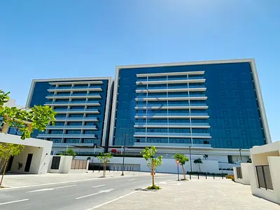 Unfurnished 1BR - Balcony with Sea View - 1 Month Free