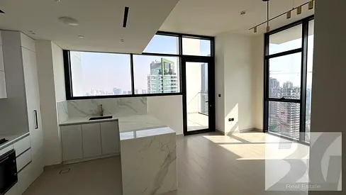 الطابق العلوي 2BHK | بن غاطي جاردينيا | إطلالة على أفق وسط المدينة