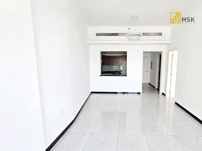 Large layout | Vacant | Spacious 1BR Apartment