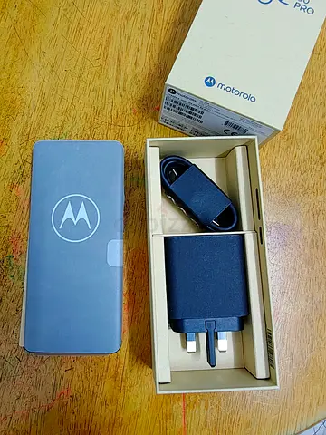 Motorola edge 50 pro 12/512 5g with esim Comes with 125w orginal charger, brand new not used