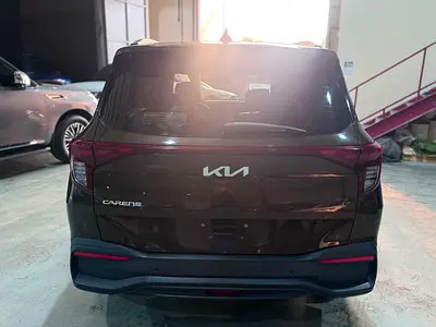 2023 KIA CARENS 照片 11
