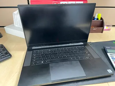 Used RAZER BLADE 15–16" Black Laptop — Good Condition, Keyboard & Trackpad Functional