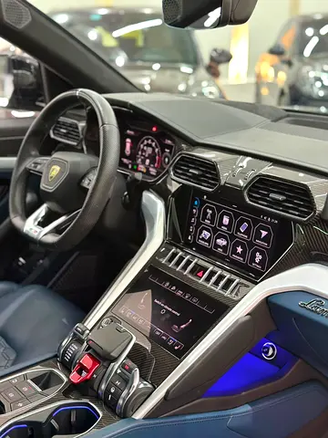 صورة 10 لـ 2022 Lamborghini URUS