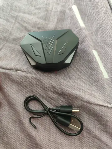 Earphones,glows RGB when charged, negotiable