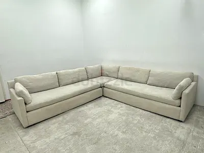 Looks like new condition west elm corner lshape sofa