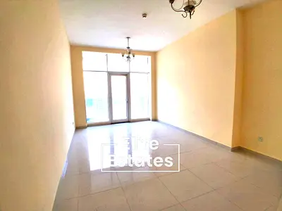 Bright 1BR with Balcony | High Floor | JVT