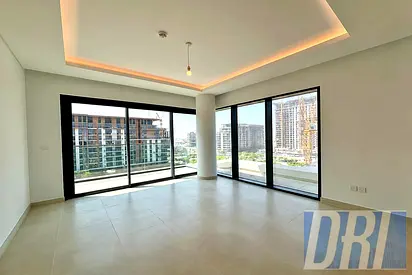 Corner 2-Bedroom | Park Views | Very Bright