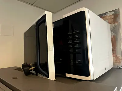 Samsung microwave oven - good working condition