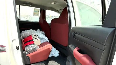 صورة 13 لـ 2025 Toyota HILUX